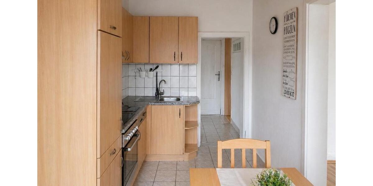 Dachgeschoßwohnung Stadtoldendorf - 4 Zimmer, 80 m&sup2;, 450&euro; | Angebot:26526977