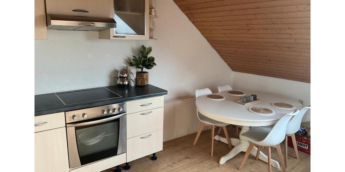 Dachgeschoßwohnung Ditzingen - 2 Zimmer, 50 m&sup2;, 1.000&euro; | Angebot:26611957