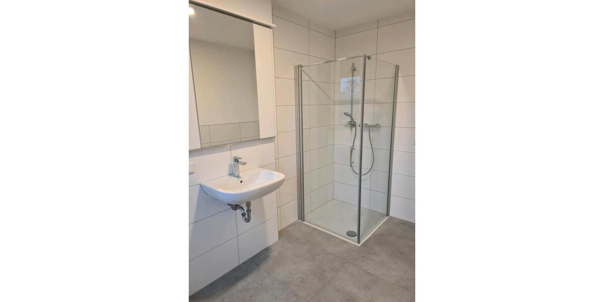 Etagenwohnung Neuenkirchen - 1 Zimmer, 85 m&sup2;, 1.200&euro; | Angebot:24100457