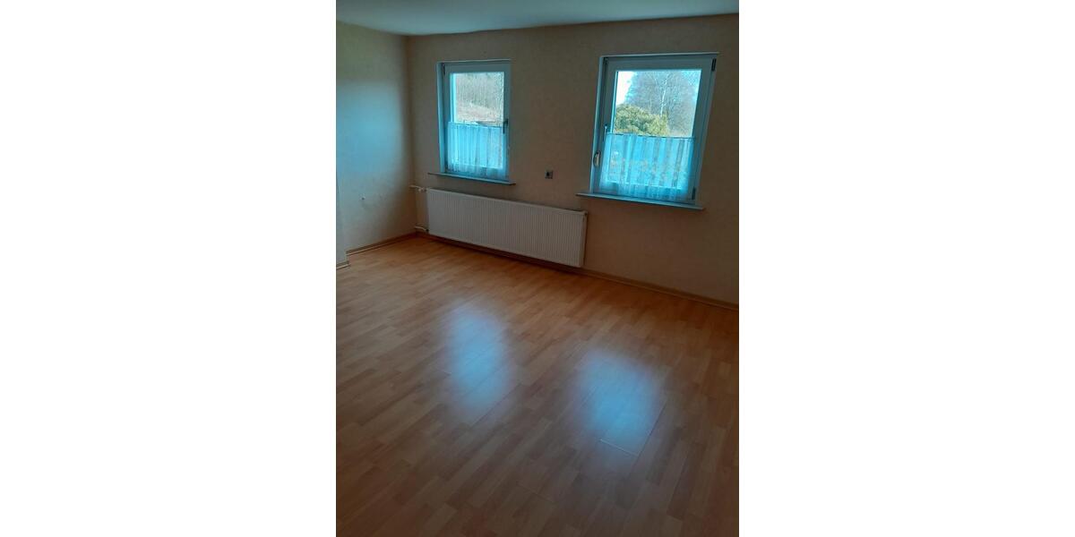 Dachgeschoßwohnung Erndtebrück - 3 Zimmer, 60 m&sup2;, 530&euro; | Angebot:25499317