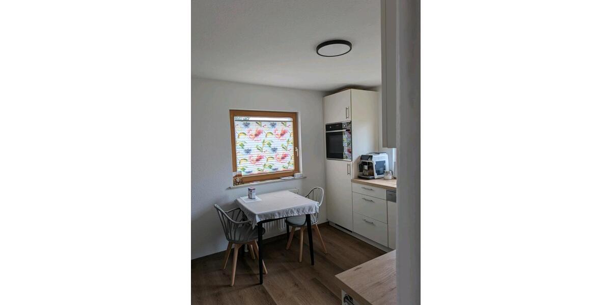 Einfamilienhaus Villingen-Schwenningen Schwenningen - 4 Zimmer, 95 m&sup2;, 1.800&euro; | Angebot:25980750