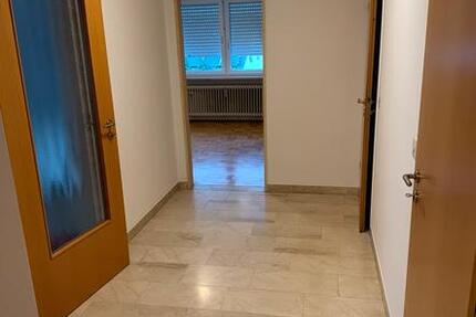 Wohnung 1. OG in Top Lage mit Balkon 75 qm zimmer