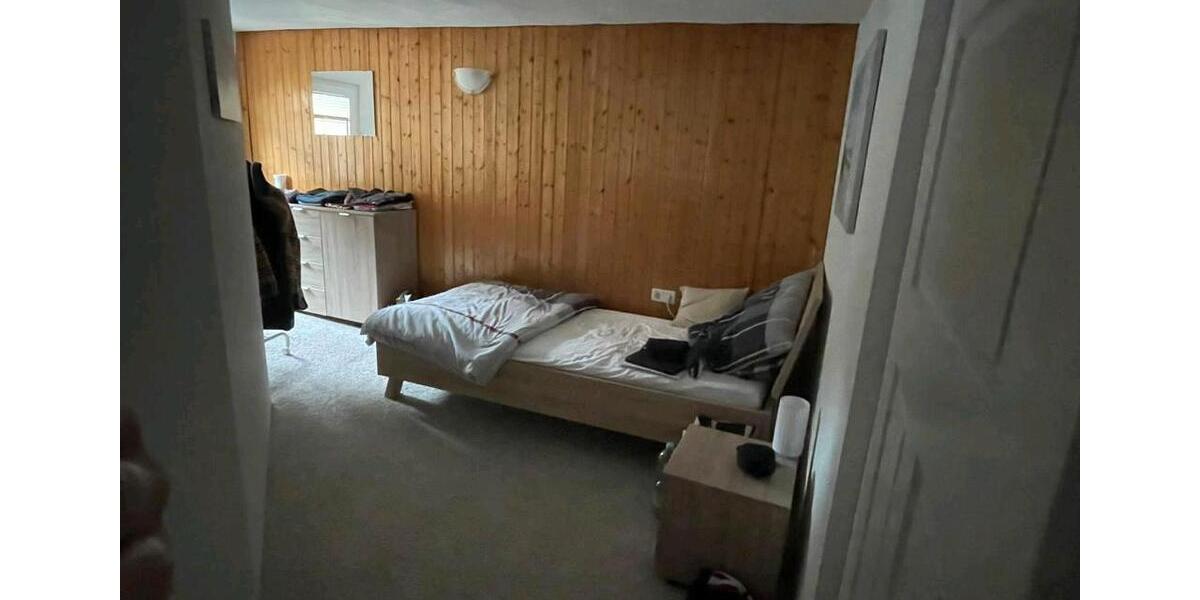 Wohnen auf Zeit Edenkoben - 5 Zimmer, 120 m&sup2;, 400&euro; | Angebot:25791500