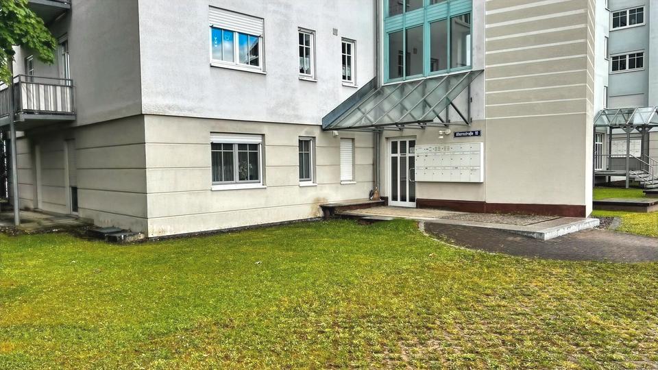 Erdgeschoßwohnung Waldshut-Tiengen Tiengen - 2 Zimmer, 63 m&sup2;, 750&euro; | Angebot:26620822