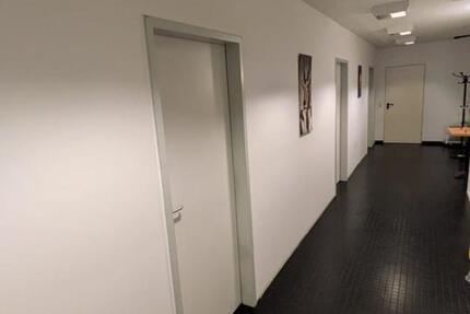 Wohnen auf Zeit Bergisch Gladbach Alt-Frankenforst - 5 Zimmer, 250 m&sup2;, 18&euro; | Angebot:23541017