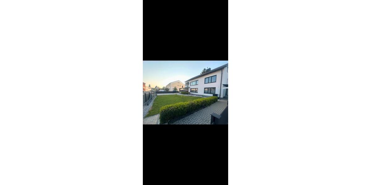 Dachgeschoßwohnung Mindelheim - 3 Zimmer, 60 m&sup2;, 990&euro; | Angebot:26671339