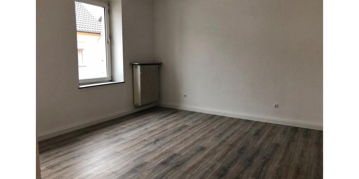 Etagenwohnung Merzig - 2 Zimmer, 65 m&sup2;, 750&euro; | Angebot:26040577