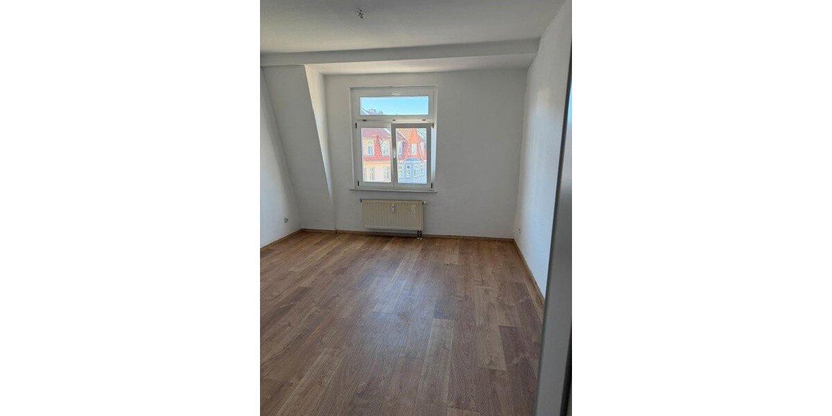 Etagenwohnung Arnstadt - 3 Zimmer, 69 m&sup2;, 496&euro; | Angebot:26364261