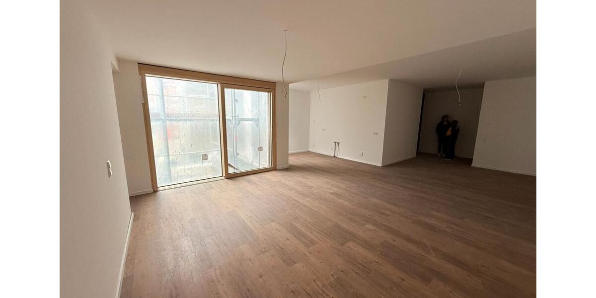 Erdgeschoßwohnung Eggenfelden - 2 Zimmer, 86 m&sup2;, 1.120&euro; | Angebot:26225223