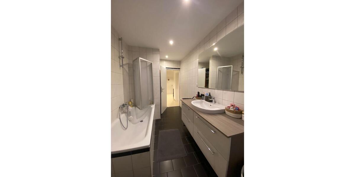 Etagenwohnung Waldsassen - 3 Zimmer, 70 m&sup2;, 490&euro; | Angebot:24910549