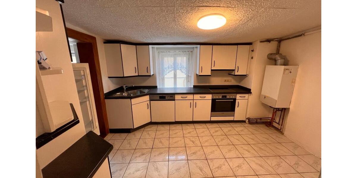 Etagenwohnung Hechingen - 5 Zimmer, 105 m&sup2;, 600&euro; | Angebot:26699903