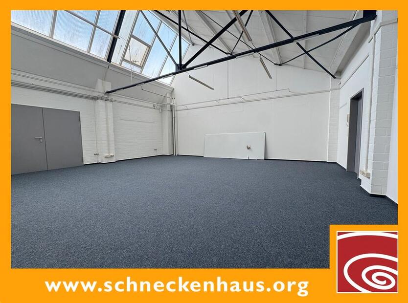 Kleines, helles Atelier mit Industrie-Flair! Bürogemeinschaft am Wollelager!