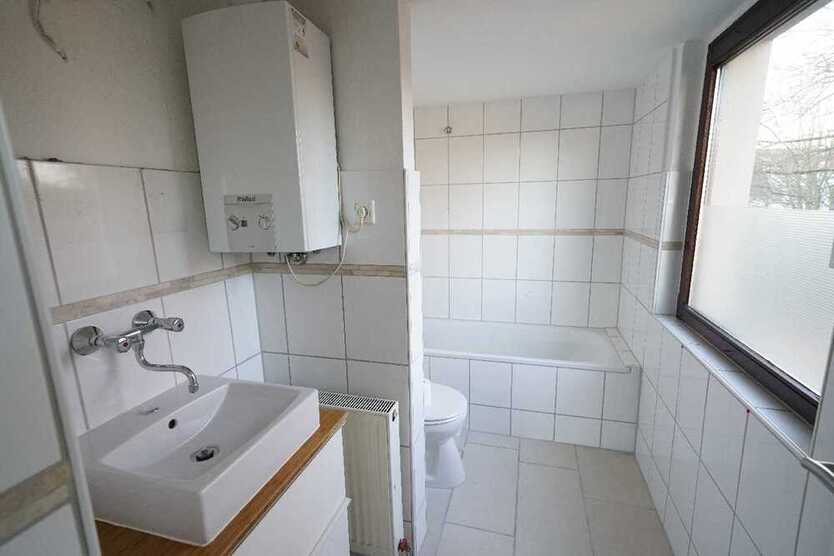 Helle 2-Zimmer-Wohnung im ersten Obergeschoss (ohne Balkon) in Ratingen-Ost!
