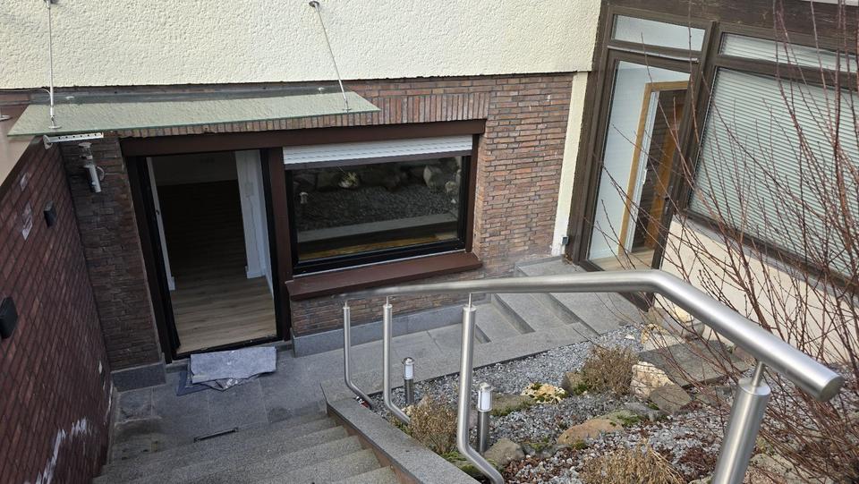 Etagenwohnung Düsseldorf Stadtbezirk 5 - 4 Zimmer, 85 m&sup2;, 1.000&euro; | Angebot:24876530