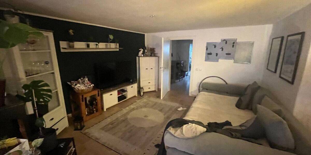 Etagenwohnung Cottbus Mitte - 2 Zimmer, 83 m&sup2;, 581&euro; | Angebot:22100864