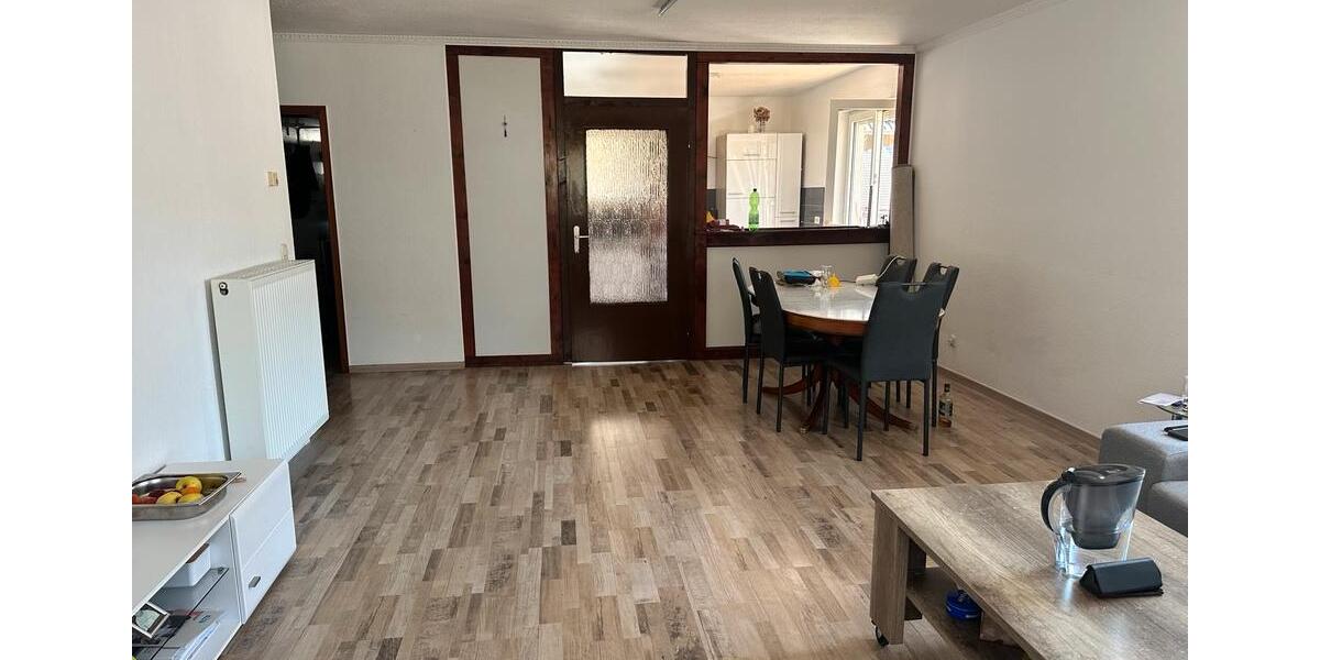 Etagenwohnung Gelnhausen - 4 Zimmer, 115 m&sup2;, 1.250&euro; | Angebot:26705432