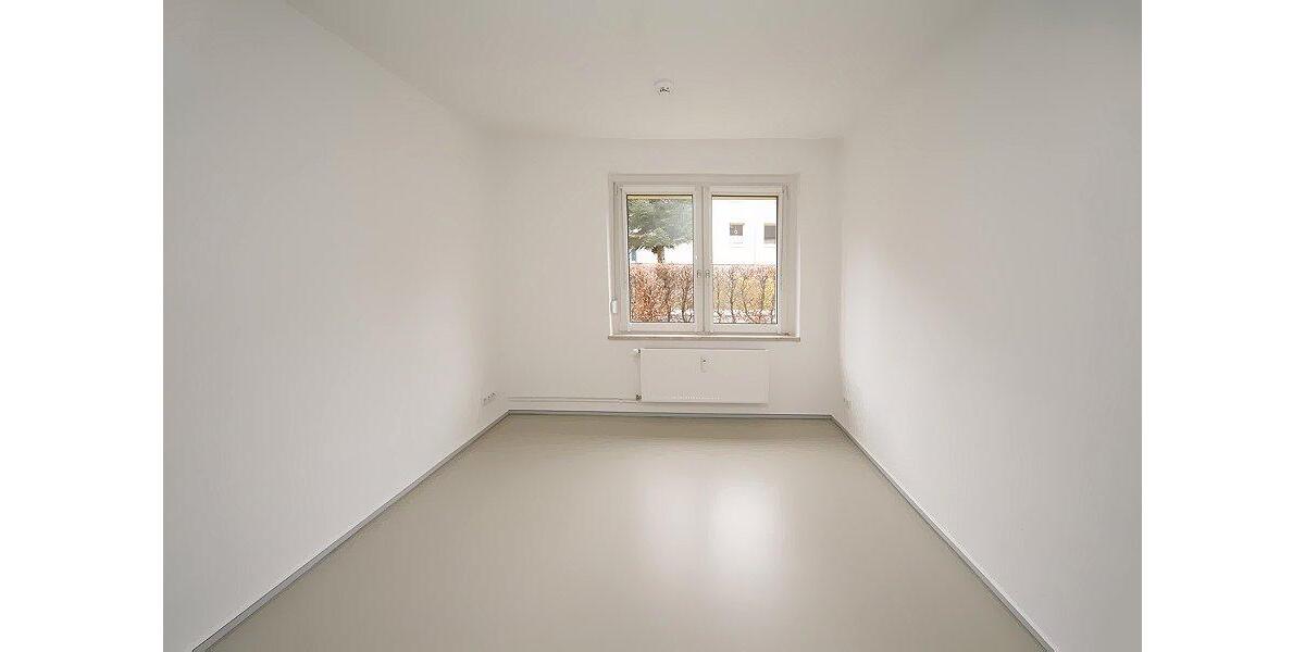 Erdgeschoßwohnung Eisleben (Lutherstadt) - 4 Zimmer, 82 m&sup2;, 543&euro; | Angebot:25976475