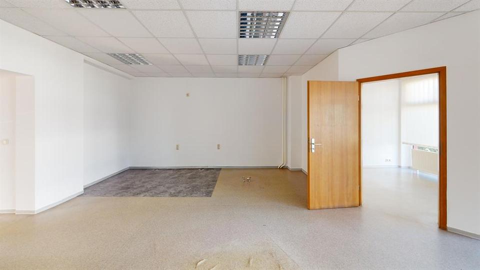 Gewerbeobjekt Bitterfeld-Wolfen Bitterfeld - 399&euro; | Angebot:22258237