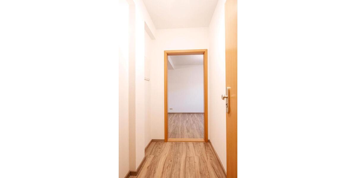 Etagenwohnung Klipphausen - 2 Zimmer, 40 m&sup2;, 400&euro; | Angebot:25935601