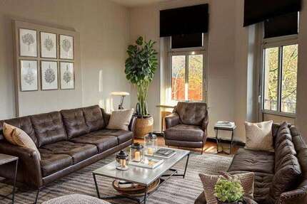 Wohnung zum Mieten in Prenzlau 1.100 € 155.26 m² 5 zimmer