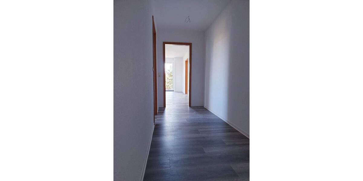 Etagenwohnung Muldenhammer Tannenbergsthal - 2 Zimmer, 64 m&sup2;, 350&euro; | Angebot:25799461