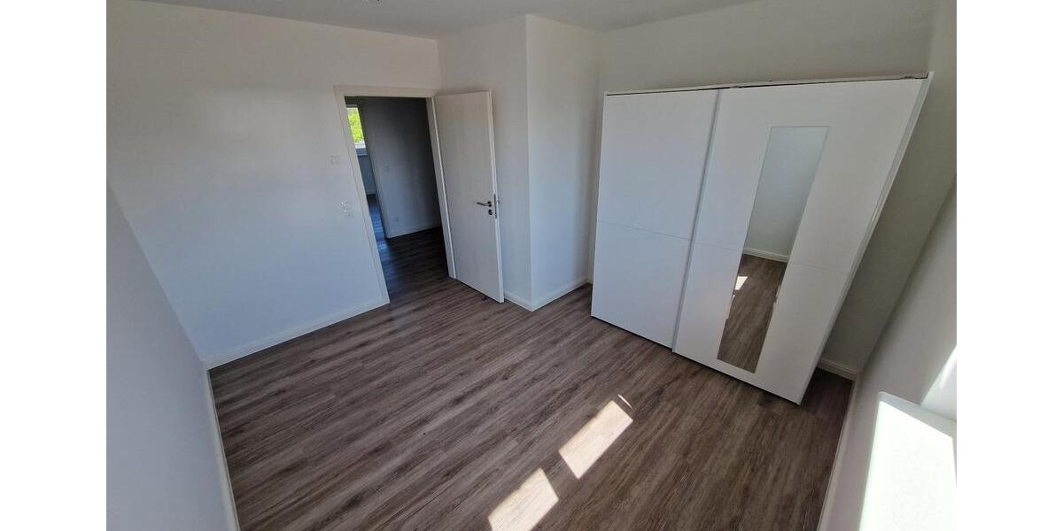Etagenwohnung Albersdorf - 3 Zimmer, 70 m&sup2;, 805&euro; | Angebot:26573155