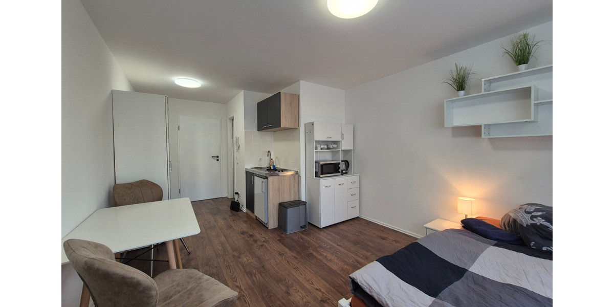 Etagenwohnung Glauchau - 1 Zimmer, 20 m&sup2;, 600&euro; | Angebot:24614177