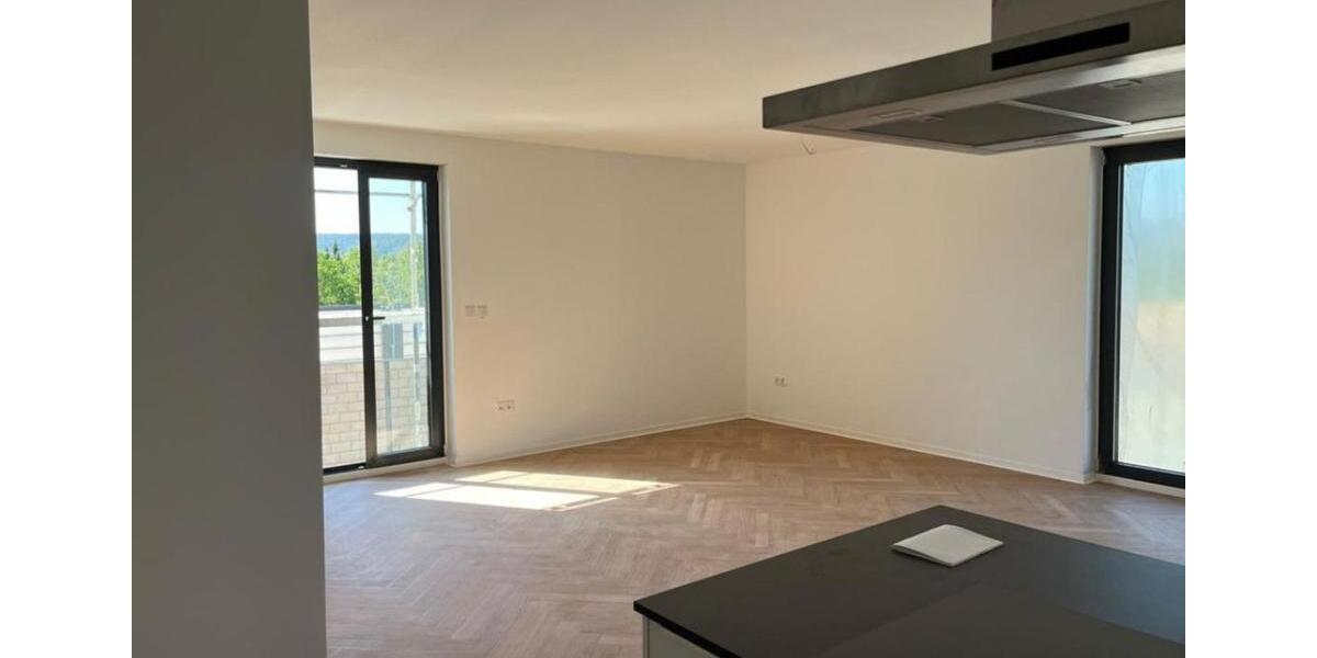 Etagenwohnung Veitshöchheim - 3.5 Zimmer, 92 m&sup2;, 1.531&euro; | Angebot:25968131