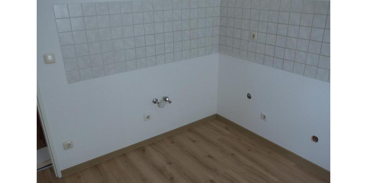 Etagenwohnung Bad Langensalza - 3 Zimmer, 59 m&sup2;, 402&euro; | Angebot:26535271