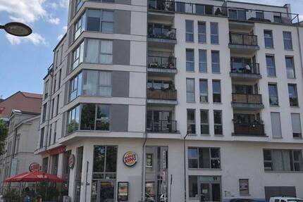 Gemütliche 3 RaumWohnung mit Balkon und Einbauküche in der Südvorstadt!