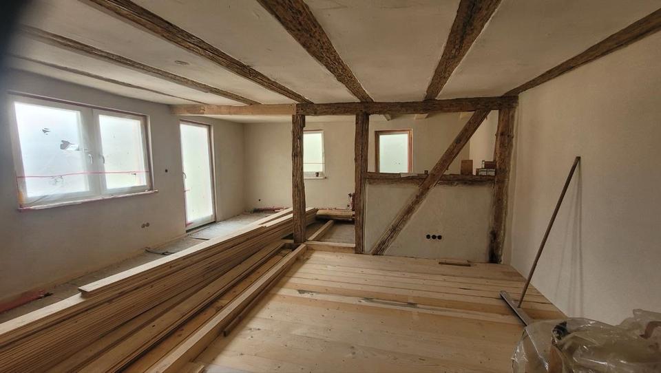 Etagenwohnung Zell am Main - 3 Zimmer, 105 m&sup2;, 1.200&euro; | Angebot:26025726