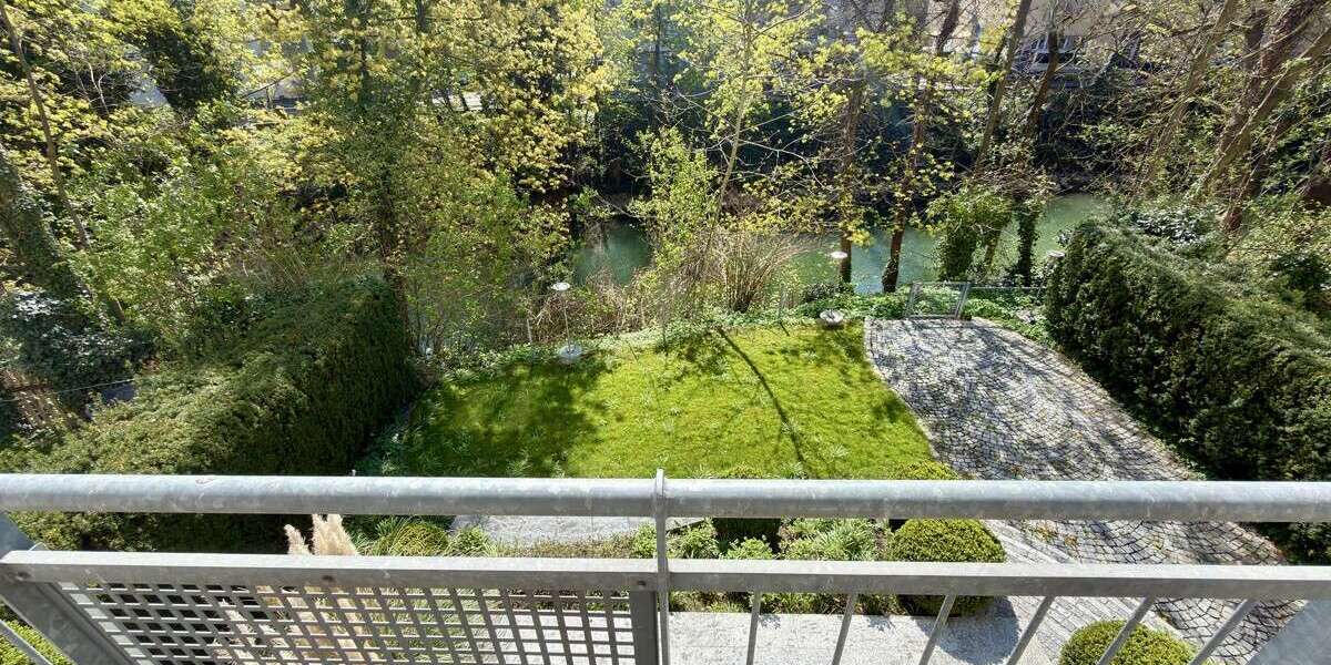 Etagenwohnung Neu-Ulm Ulm - 4.5 Zimmer, 168 m&sup2;, 2.500&euro; | Angebot:26403406