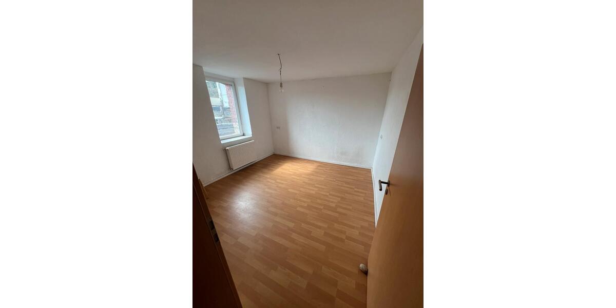 Etagenwohnung Idar-Oberstein Oberstein - 1 Zimmer, 45 m&sup2;, 305&euro; | Angebot:25641204