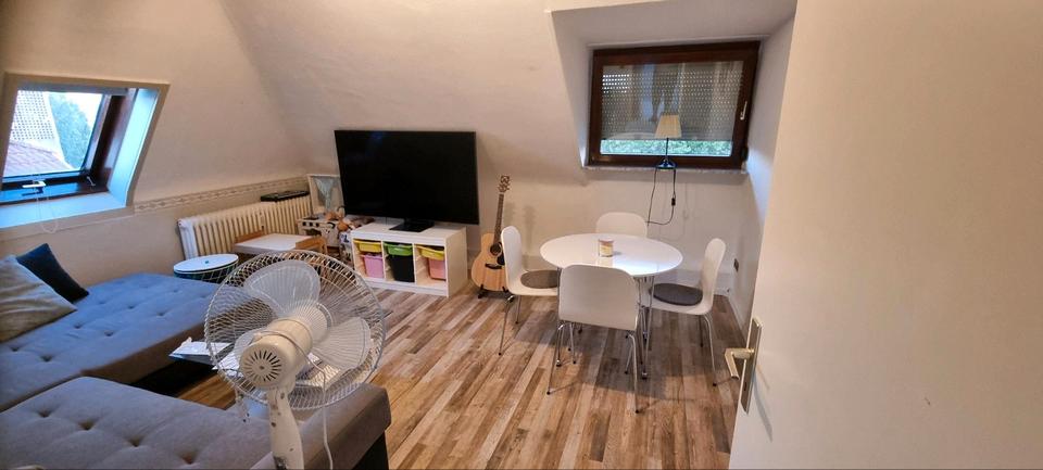 Dachgeschoßwohnung Pforzheim Brötzingen - 3 Zimmer, 60 m&sup2;, 950&euro; | Angebot:25964386
