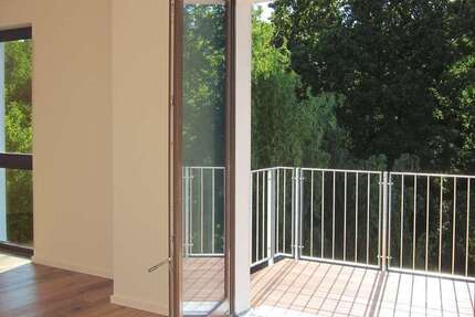 Wohnung zum Mieten in Berlin 1.593 € 83.87 m²