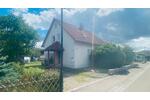 Haus mit Garten und Stellplatz an Firmen Montage zu vermieten