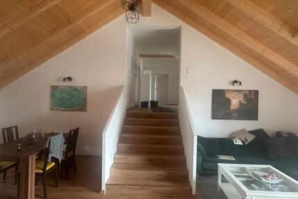 Wohnung Landau an der Isar - 4 Zimmer, 130 m&sup2;, 1.150&euro; | Angebot:25650982