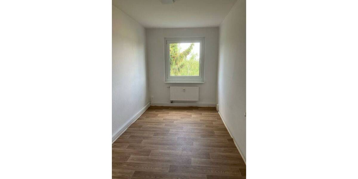 Etagenwohnung Gera Lusan - 3 Zimmer, 68 m&sup2;, 380&euro; | Angebot:26833433