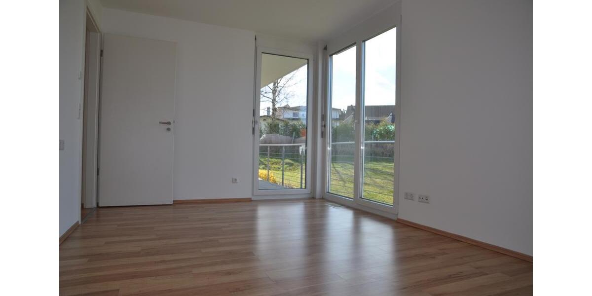 Etagenwohnung Aldingen - 4 Zimmer, 123 m&sup2;, 1.190&euro; | Angebot:26253117