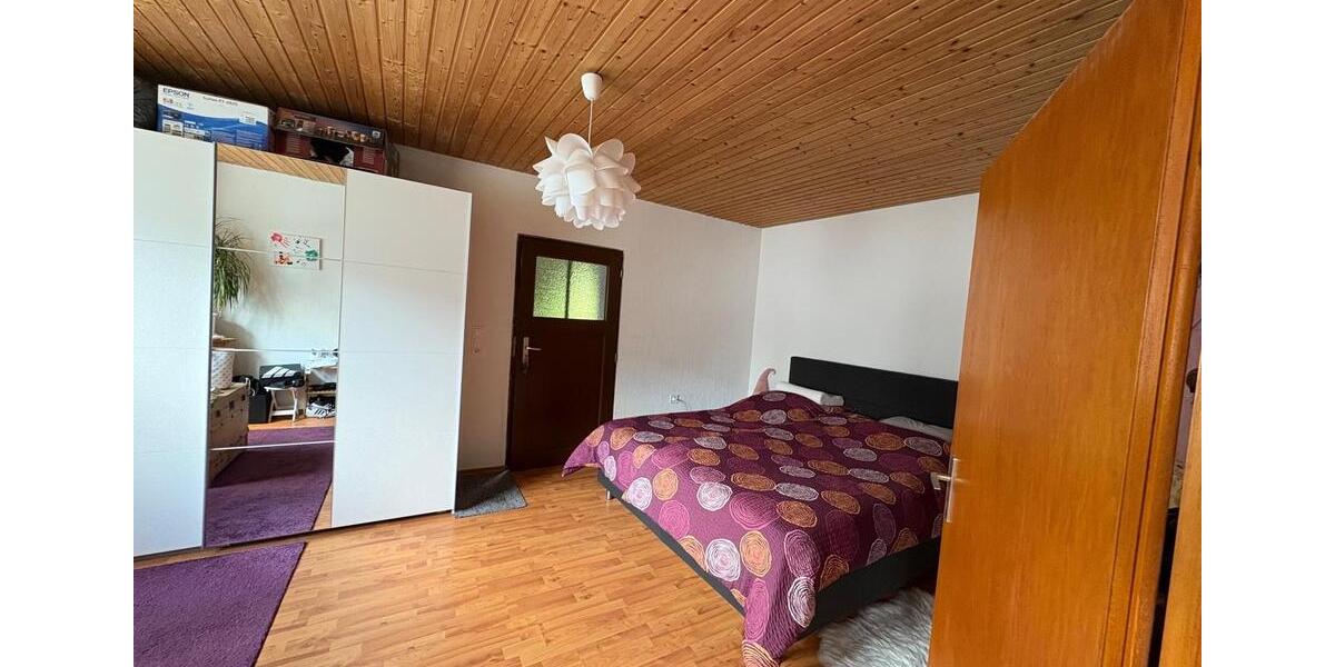 Erdgeschoßwohnung Breitenbach - 4 Zimmer, 120 m&sup2;, 700&euro; | Angebot:26168835