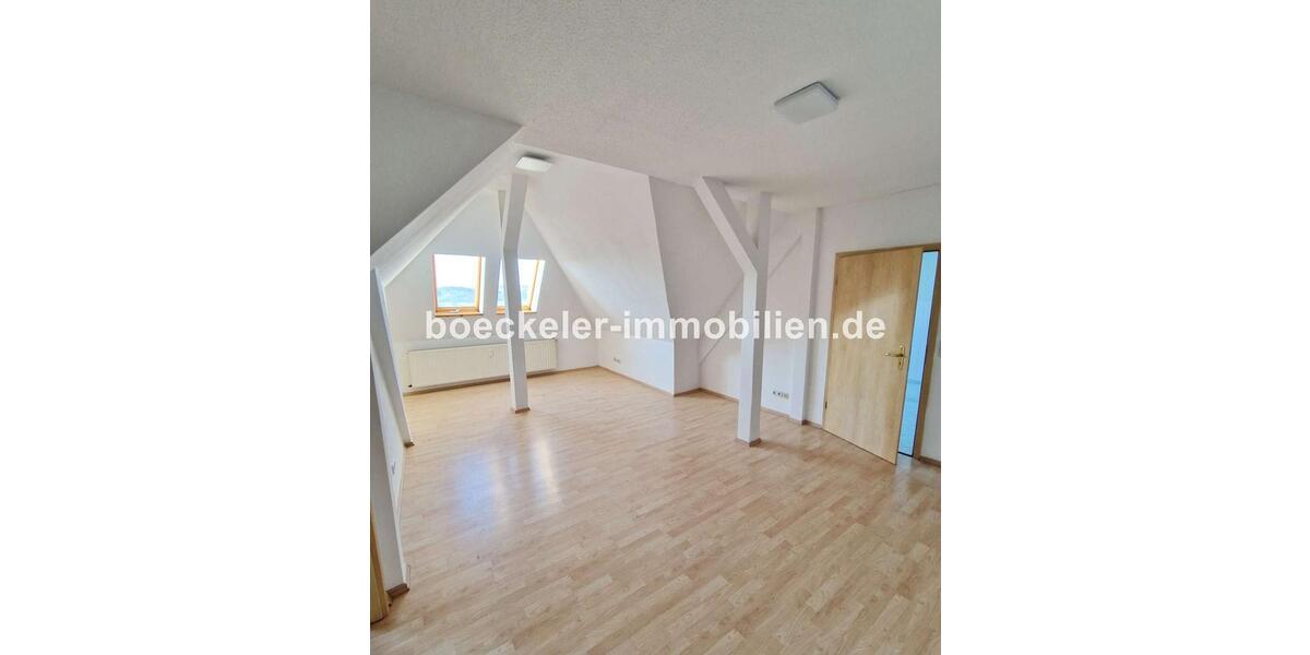Dachgeschoßwohnung Naumburg (Saale) - 3 Zimmer, 64 m&sup2;, 410&euro; | Angebot:24768093