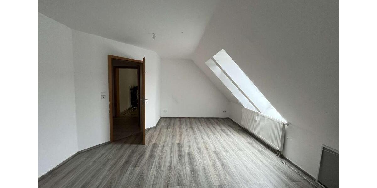 Etagenwohnung Halberstadt - 4 Zimmer, 112 m&sup2;, 619&euro; | Angebot:26675304