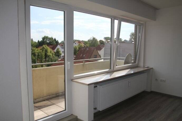 Etagenwohnung Rotenburg - 2 Zimmer, 94 m&sup2;, 880&euro; | Angebot:26555590