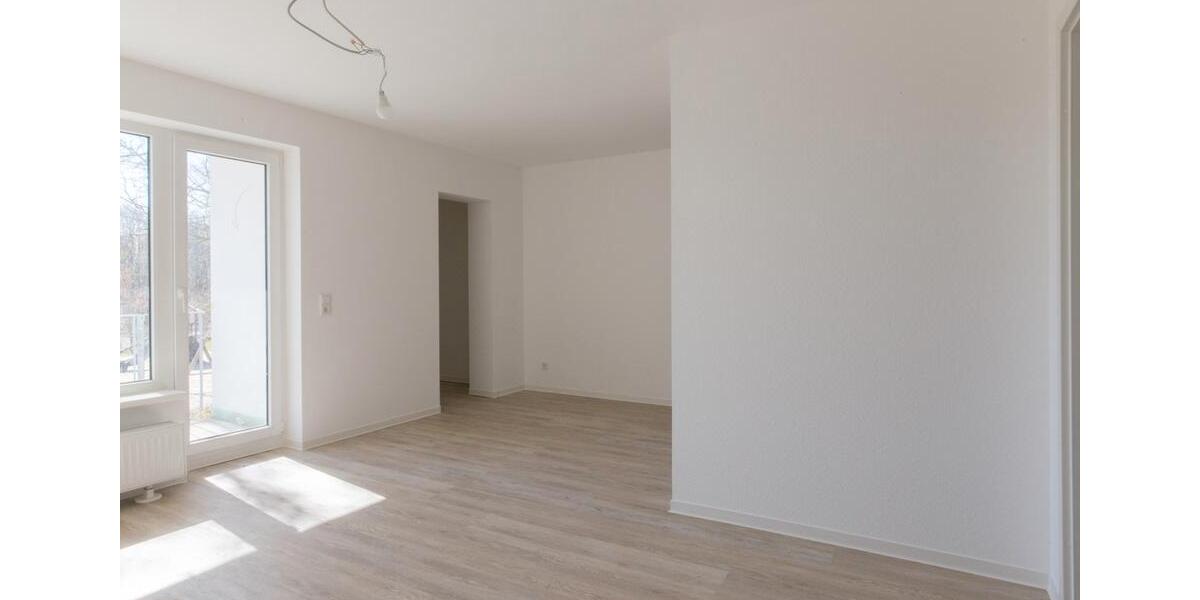 Erstbezug nach Sanierung: Moderne 1,5-Zimmer-Wohnung mit Balkon 1.5 zimmer