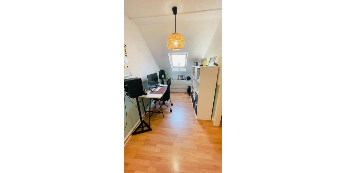 Dachgeschoßwohnung Dessau-Roßlau Roßlau - 2.5 Zimmer, 65 m&sup2;, 640&euro; | Angebot:26701999