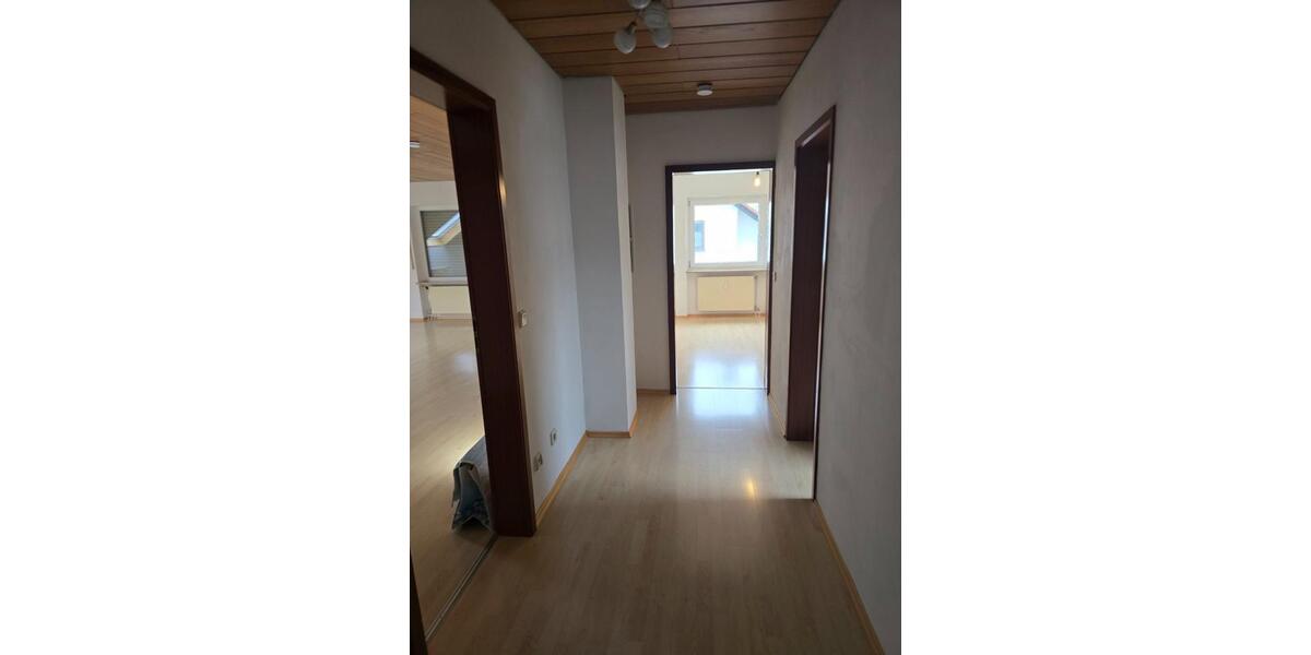 gepflegte großzügige 2-Zi-Wohnung in schöner Lage von Hersbruck 2 zimmer