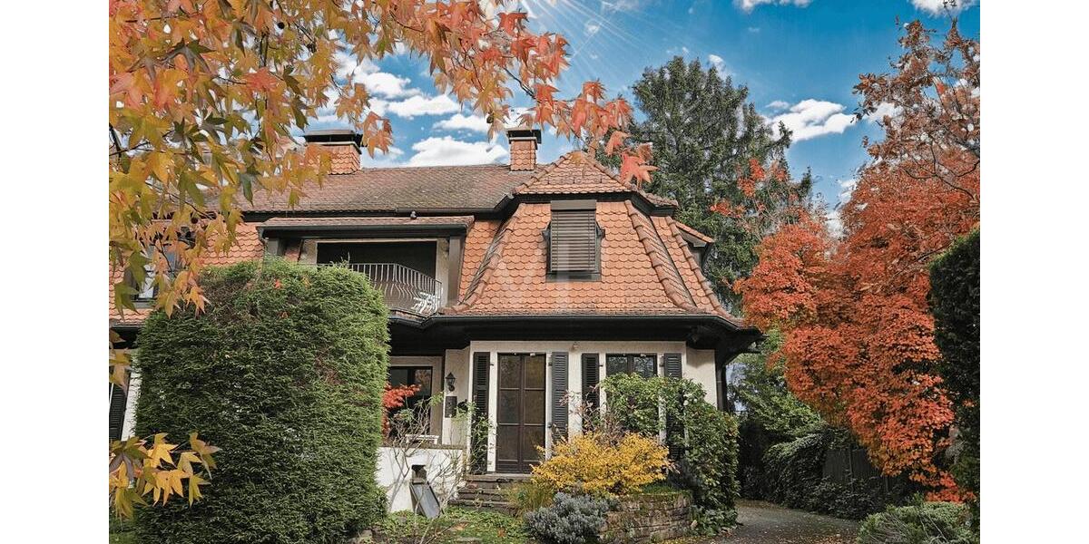 Einfamilienhaus Bad Homburg vor der Höhe Gonzenheim - 5 Zimmer, 227 m&sup2;, 3.900&euro; | Angebot:23393660