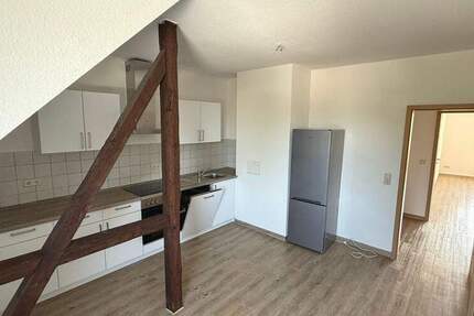 Wohnen im Dachgeschoss - 3 Zimmer- EBK - zwei Bäder