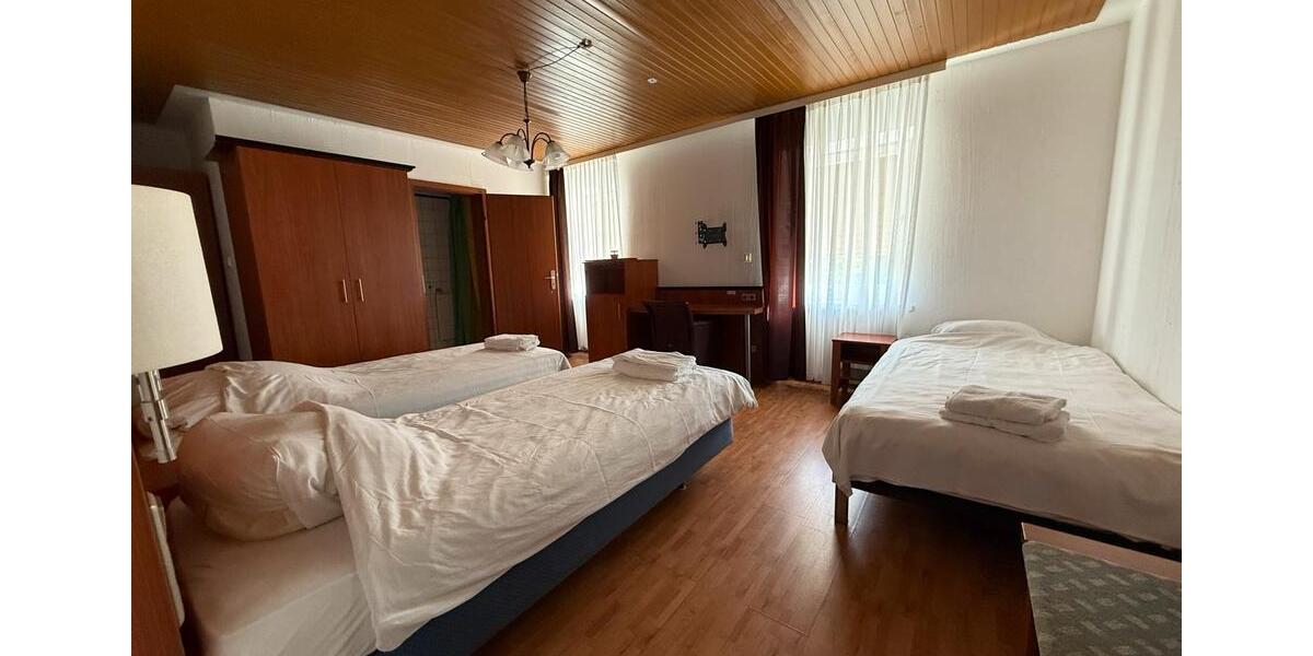 Wohnen auf Zeit Plettenberg - 1 Zimmer, 20 m&sup2;, 15&euro; | Angebot:26127808