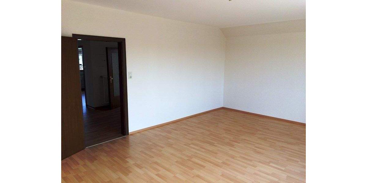 Etagenwohnung Cloppenburg - 2 Zimmer, 77 m&sup2;, 655&euro; | Angebot:25850390